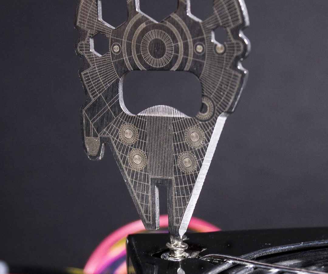 Star Wars Millennium Falcon Multifunktionswerkzeug mit 12 Funktionen