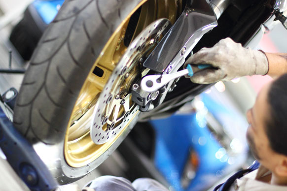 Motorradreparatur